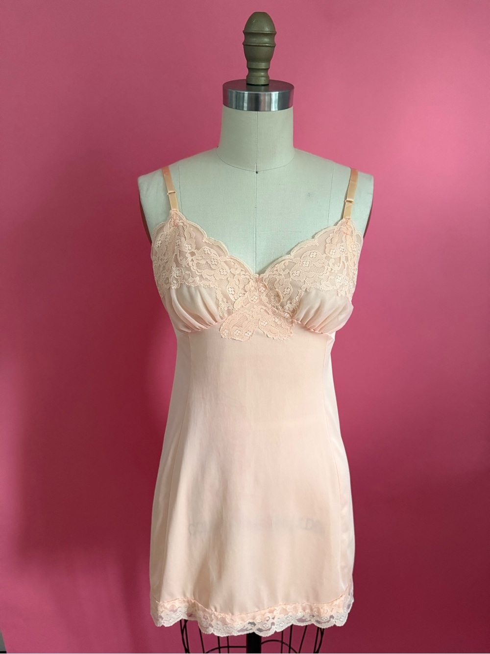 Vintage 60s/70s Coquette Peach Floral Lace Empire Waist Sexy Mini Slip Dress S